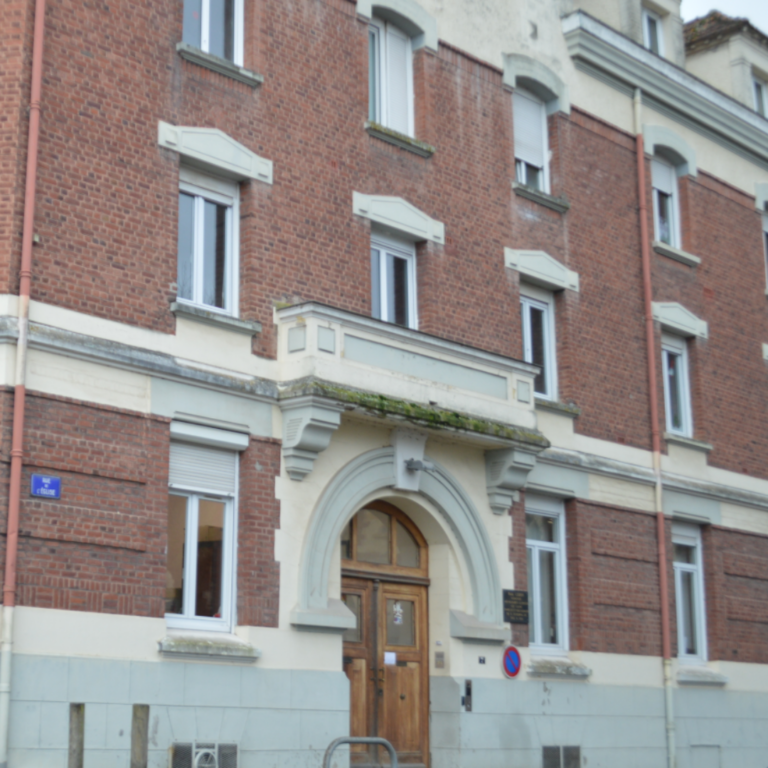 200x200 e80a1640c8ba7624cd1b4aee4fadc97153f52c54 768x768